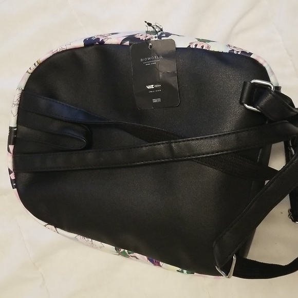 Kids anime backpack - Picture 3 of 3